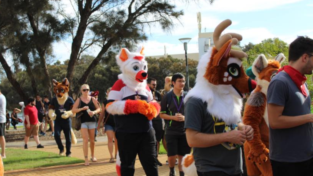 COVID-19 and Furries: Five furcons cancel this week; Fur Out West completes physical event; virtual event updates